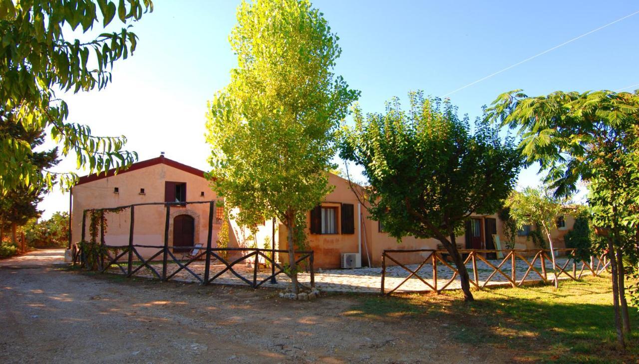 Agriturismo Terra Di Pace Ното Екстериор снимка