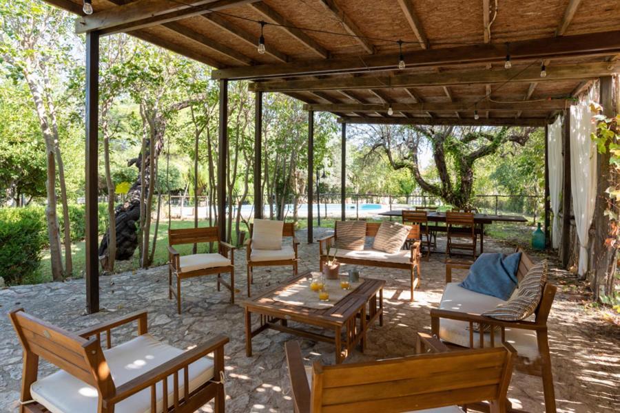 Agriturismo Terra Di Pace Ното Екстериор снимка