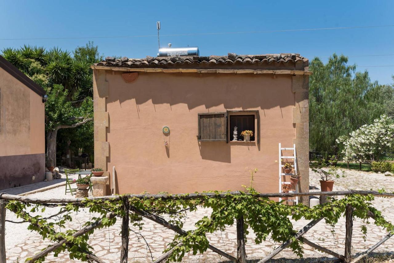 Agriturismo Terra Di Pace Ното Екстериор снимка